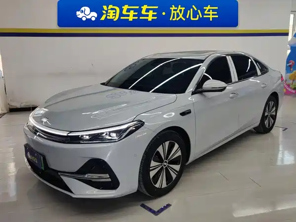 Geely Galaxy A7 EM 2026