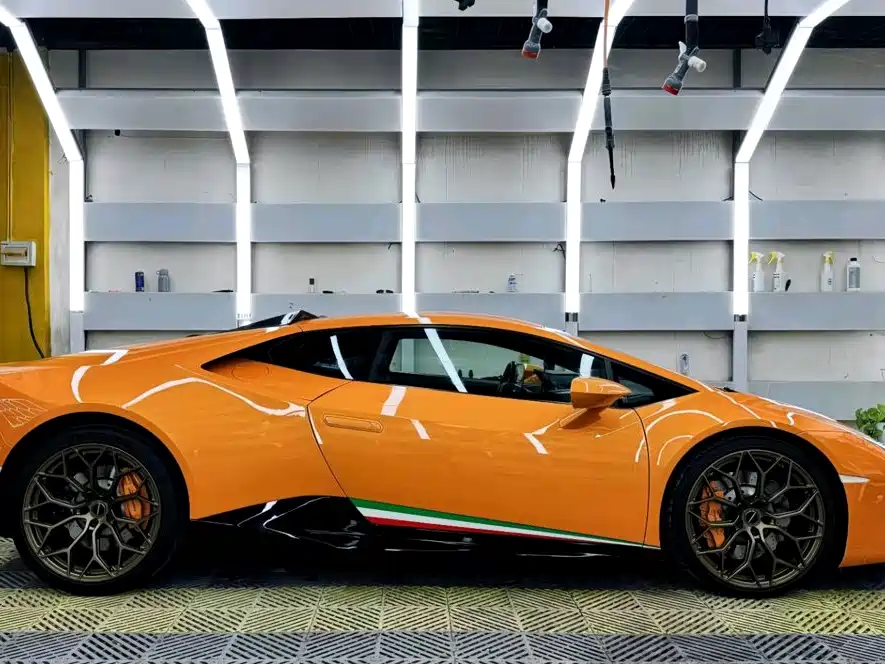 Lamborghini Huracan 2017 — фото 2