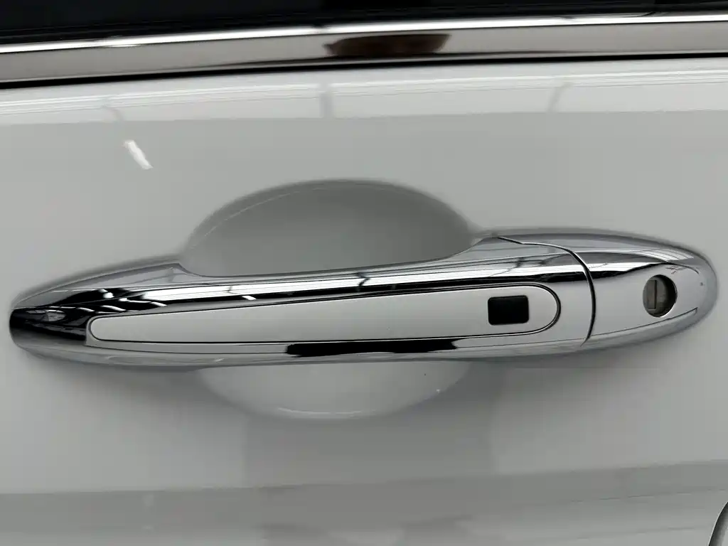 Haval M6 2023 — фото 11