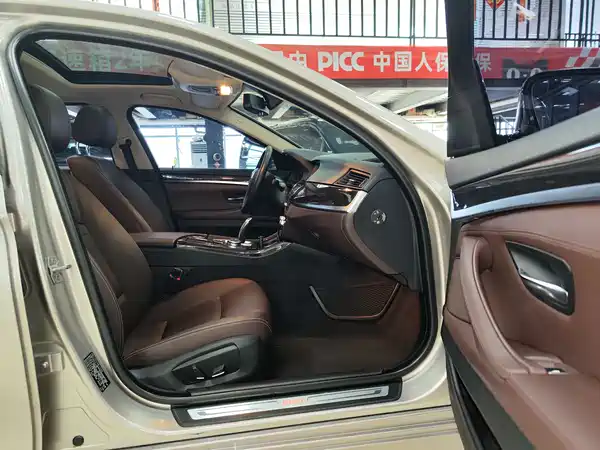 BMW 5 Series 2014