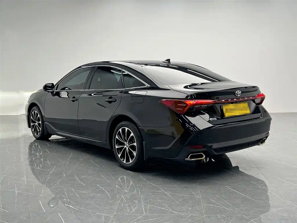 Toyota Avalon 2024