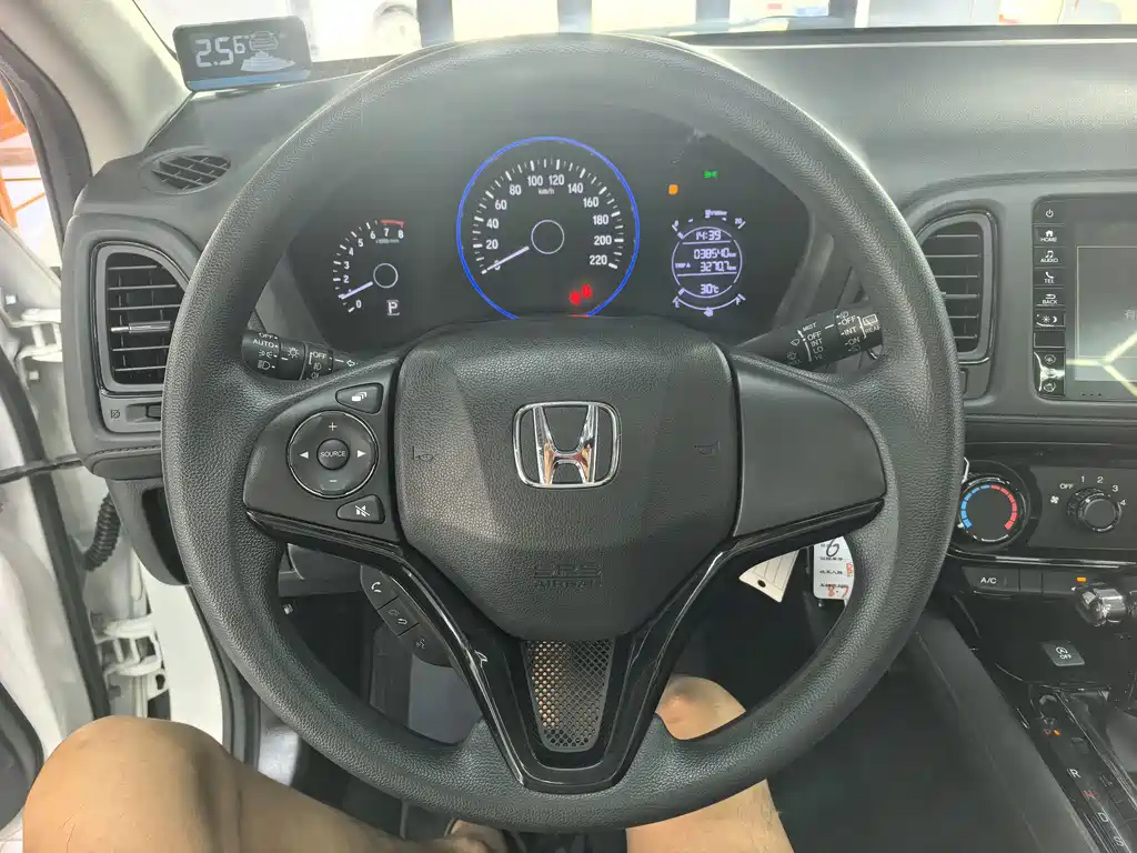 Honda Vezel 2022 — фото 21