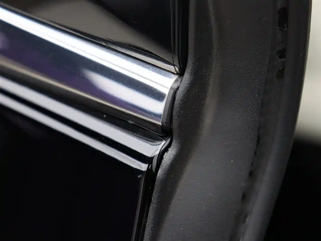 Lexus LM 2022 — фото 15