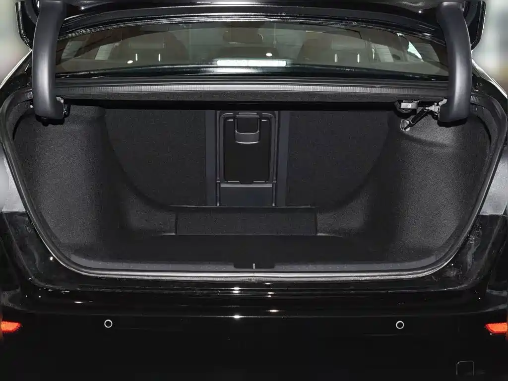 Honda Accord 2023 — фото 20