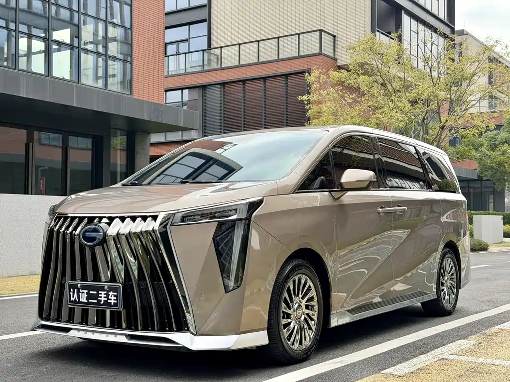 GAC Motor Trumpchi M8 2023 — фото 1