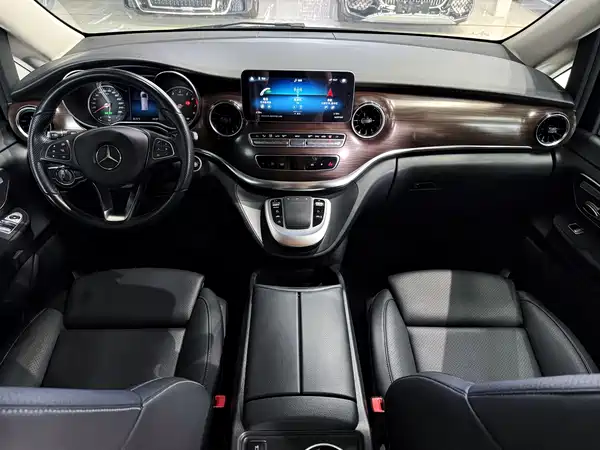 Mercedes-Benz V-Class 2022