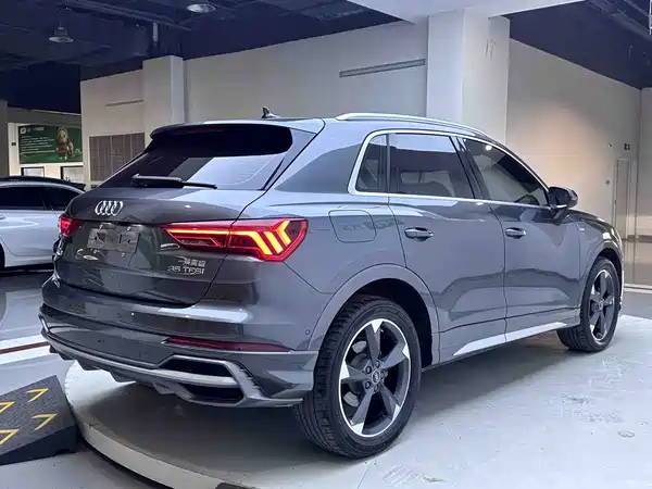 Audi Q3 2022