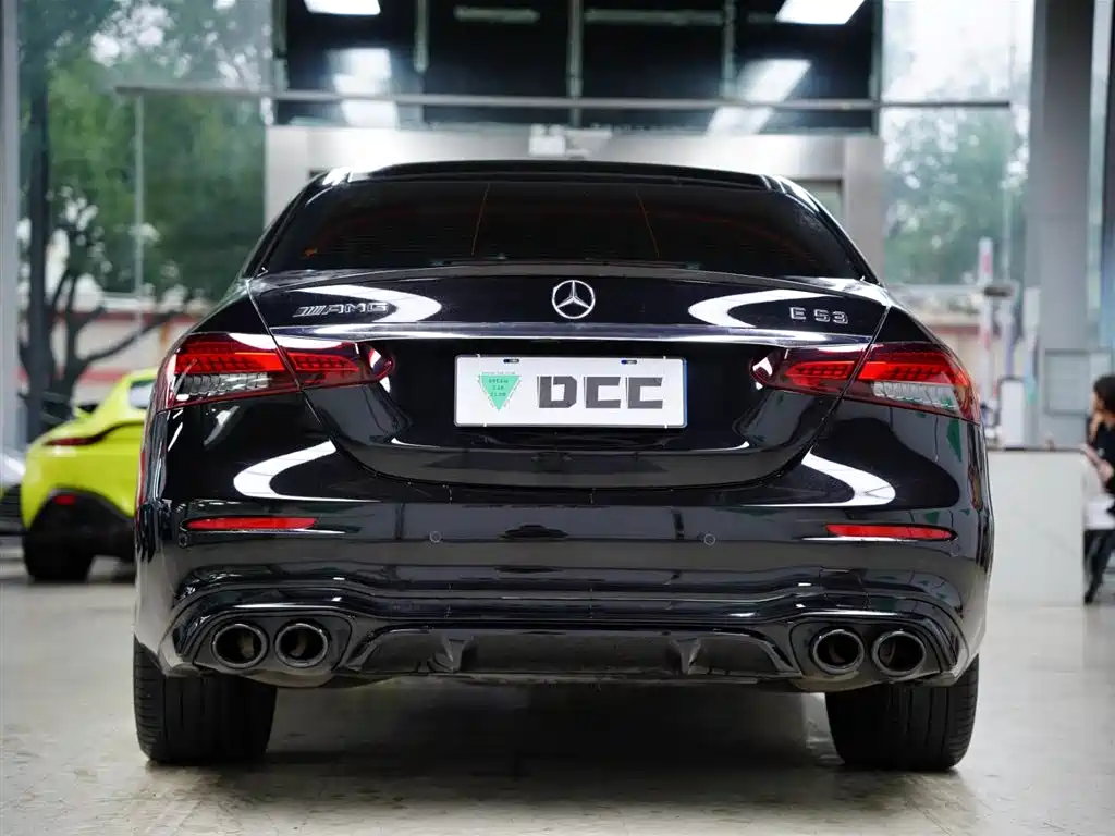 Mercedes-Benz E-Class AMG 2023 — фото 8