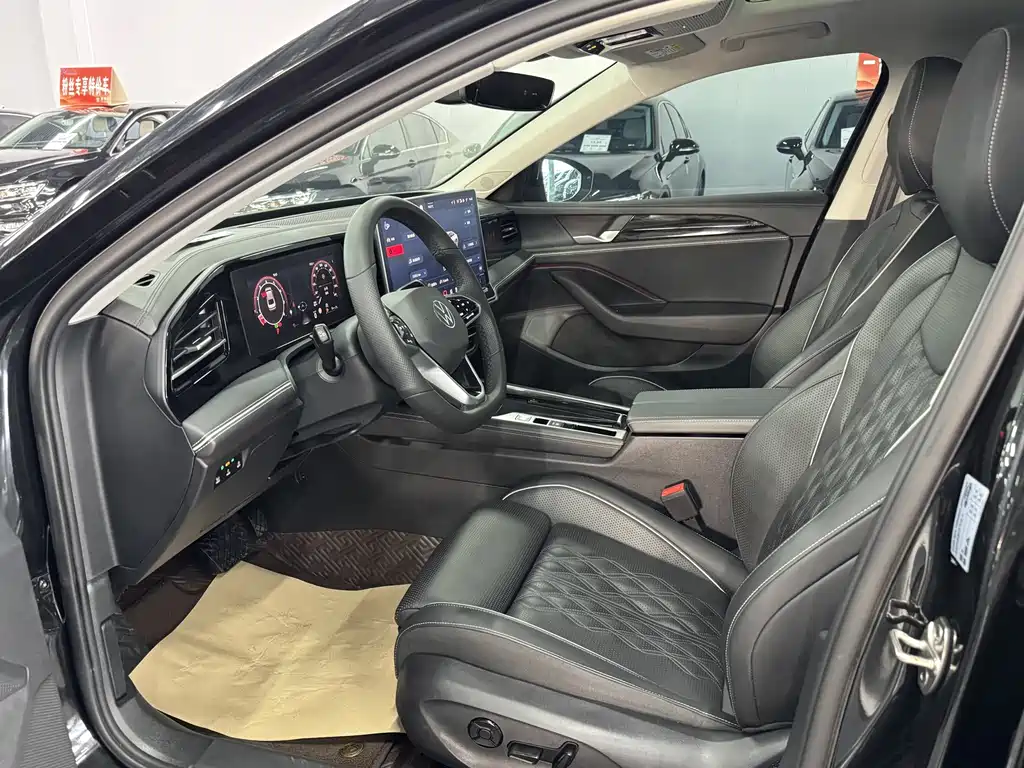 Volkswagen Magotan 2024