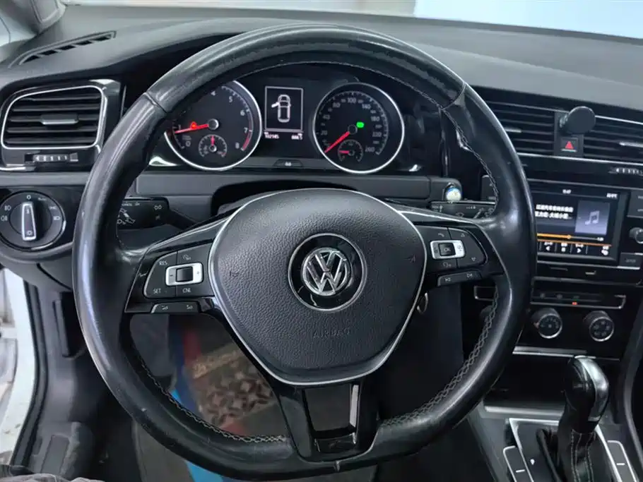 Volkswagen Golf 2016 — фото 15