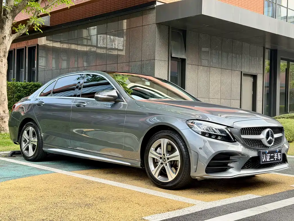 Mercedes-Benz C-Class 2019 — фото 3
