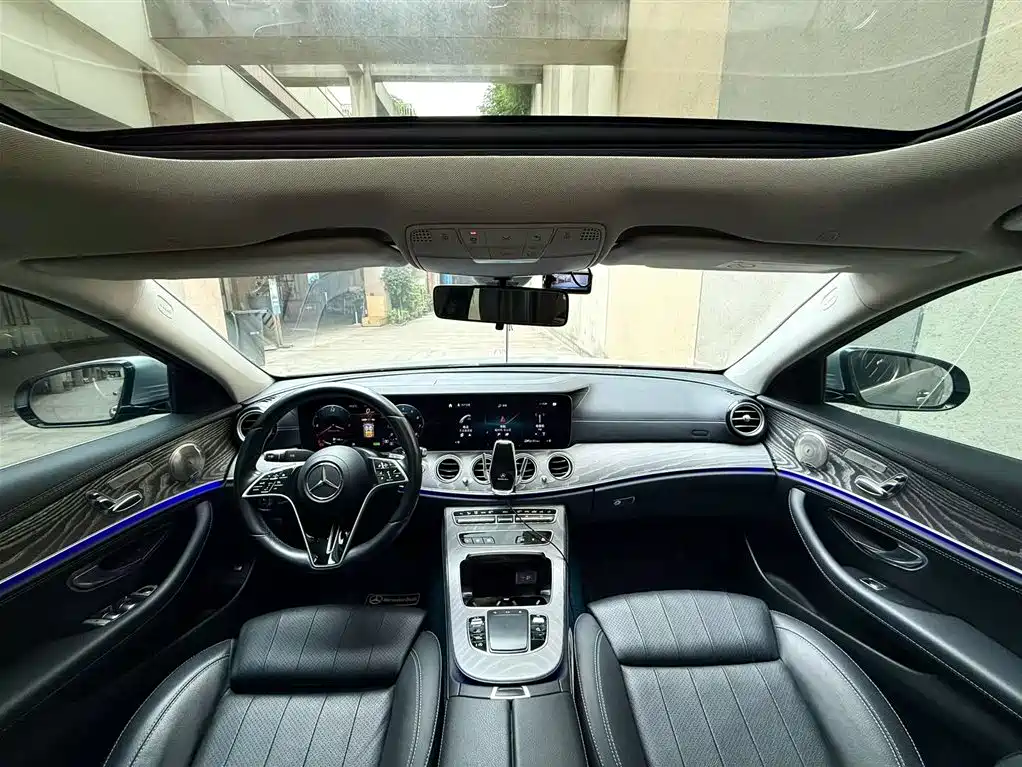 Mercedes-Benz E-Class 2020 — фото 6