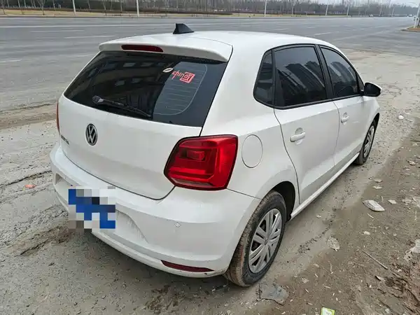 Volkswagen Polo 2016