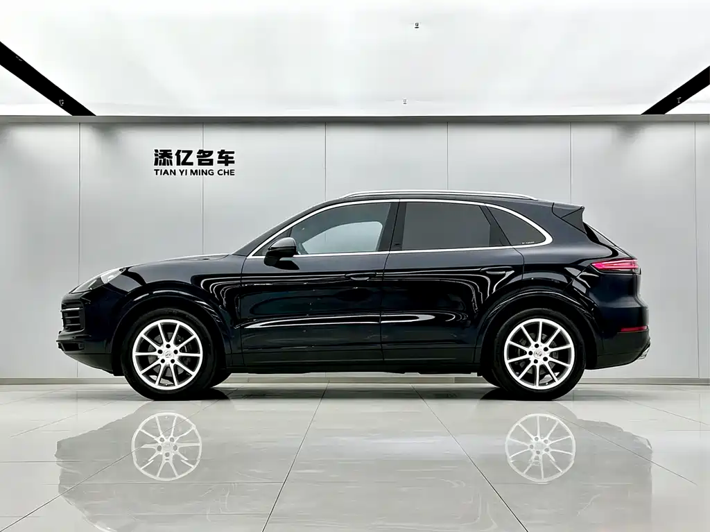 Porsche Cayenne 2020