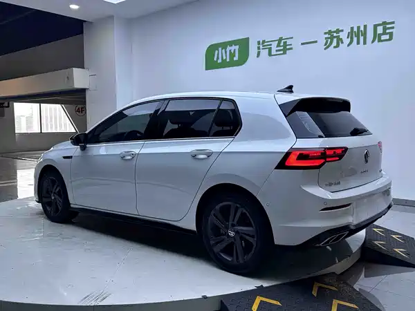 Volkswagen Golf 2022