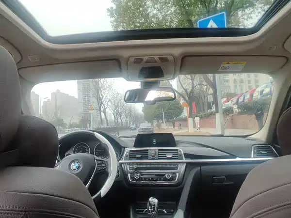 BMW 3 Series 2018