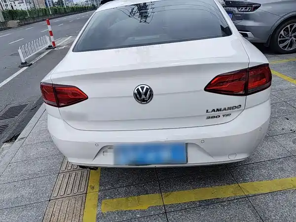 Volkswagen Lamando 2016