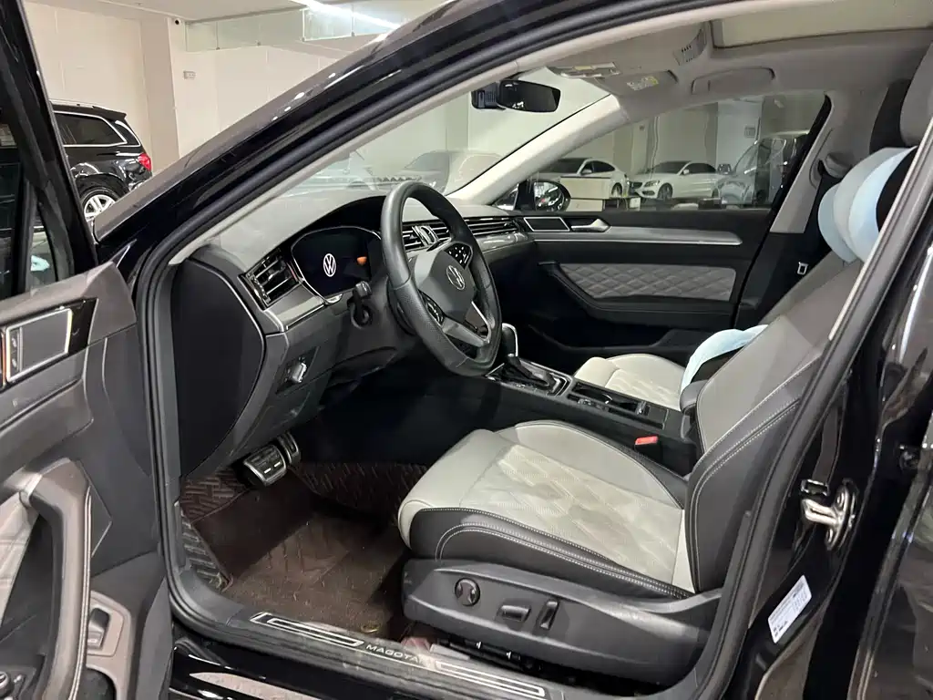 Volkswagen Magotan 2023
