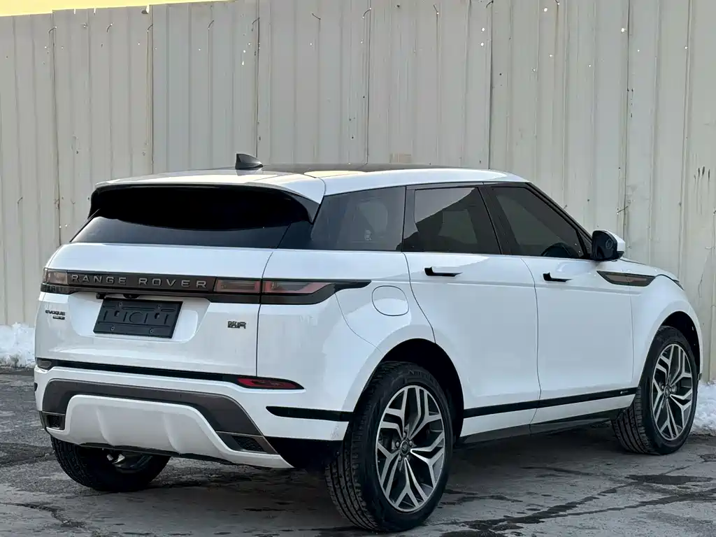 Land Rover Evoque 2021 — фото 7