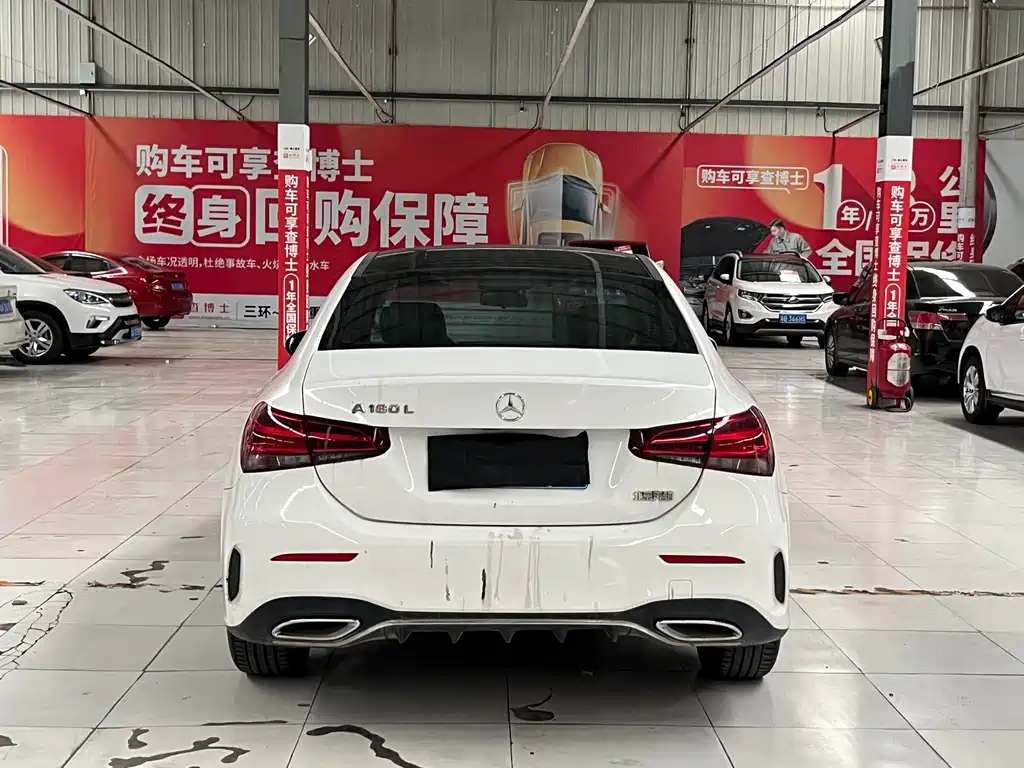Mercedes-Benz A-Class 2022 — фото 16