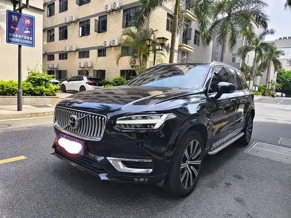 Volvo XC90 2021