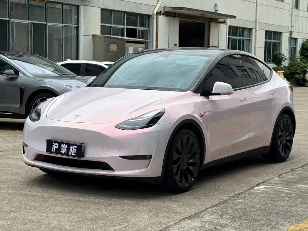 Tesla Model Y 2022 — фото 1