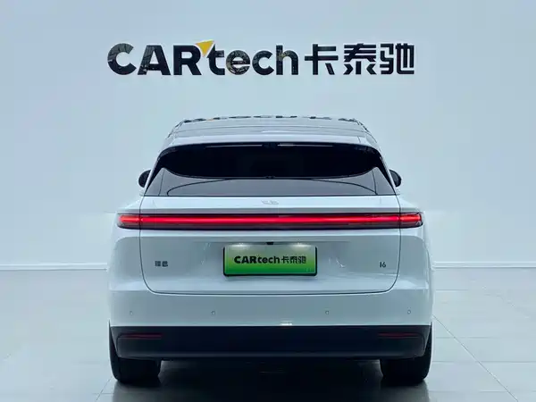 Li Auto i6 2025