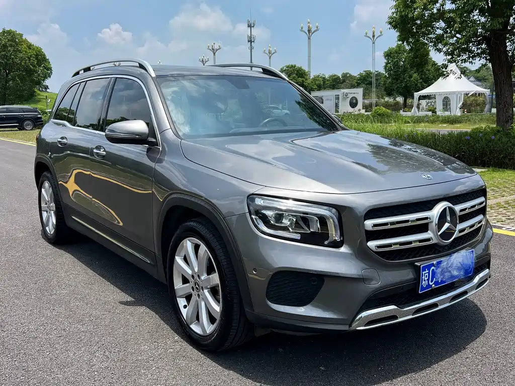 Mercedes-Benz GLB 2020