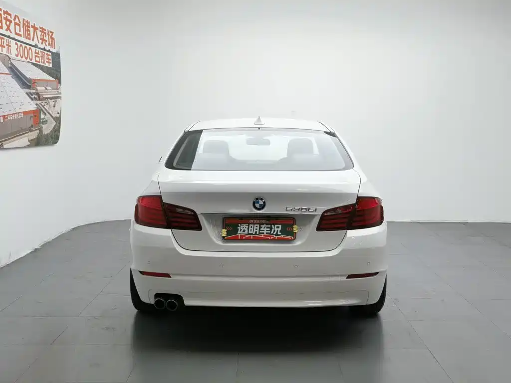 BMW 5 Series 2011