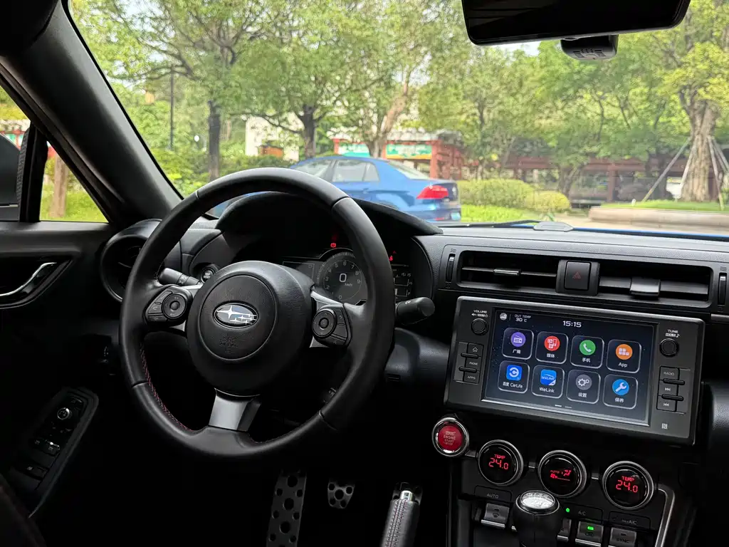 Subaru BRZ 2022 — фото 16