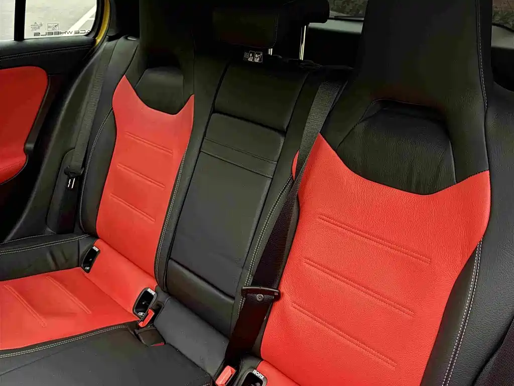 Mercedes-Benz A-Class AMG 2024 — фото 13