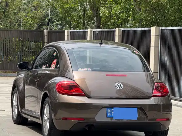 Volkswagen Beetle 2015