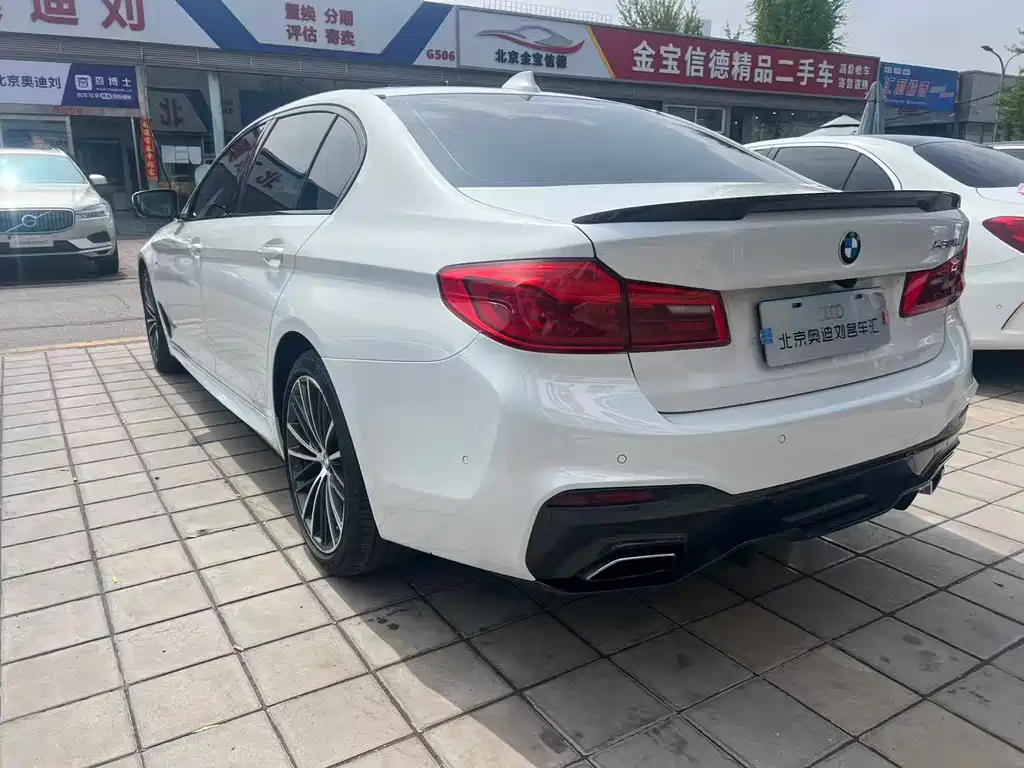 BMW 5 Series 2019
