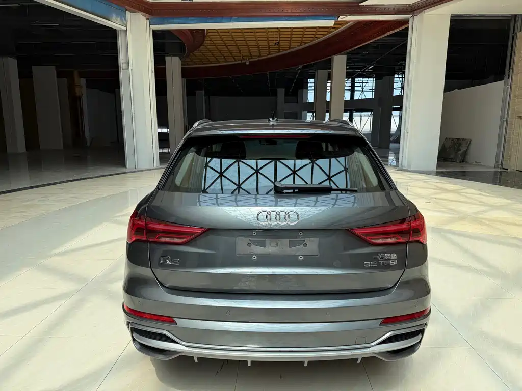 Audi Q3 2023