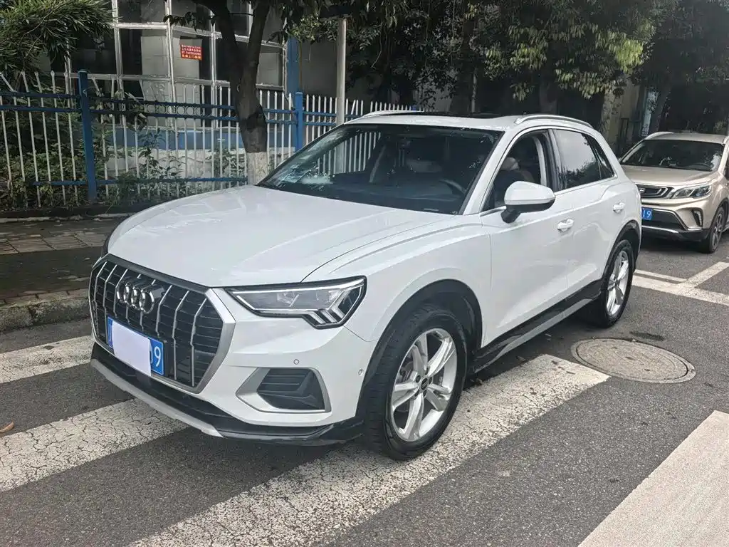 Audi Q3 2021