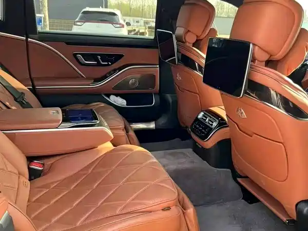 Mercedes-Benz Maybach S-Class 2023