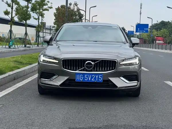 Volvo S60 2020