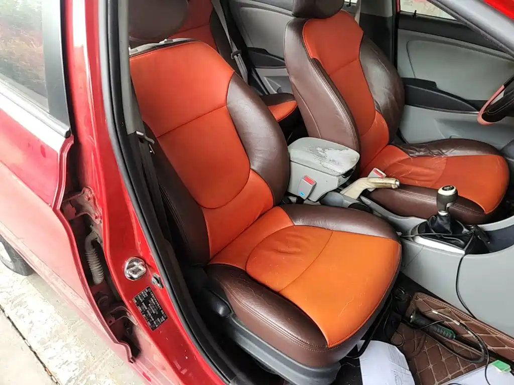 Hyundai Verna 2015 — фото 25