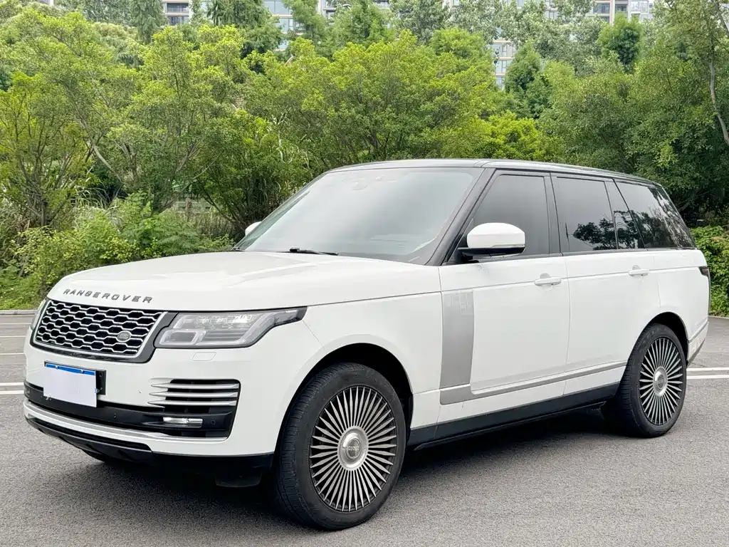 Land Rover Range Rover 2017 — фото 1