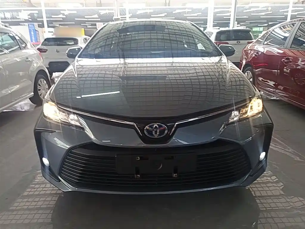 Toyota Corolla 2022 — фото 3