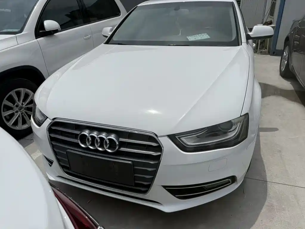Audi A4L 2016