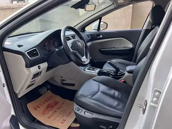 Dongfeng Fengshen L60 2015