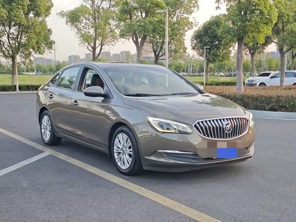 Buick Excelle 2016 — фото 3