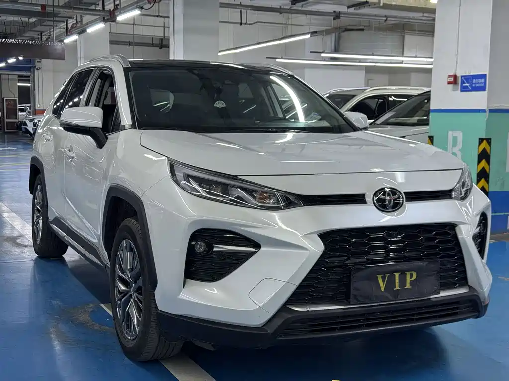 Toyota Wildlander 2023 — фото 2