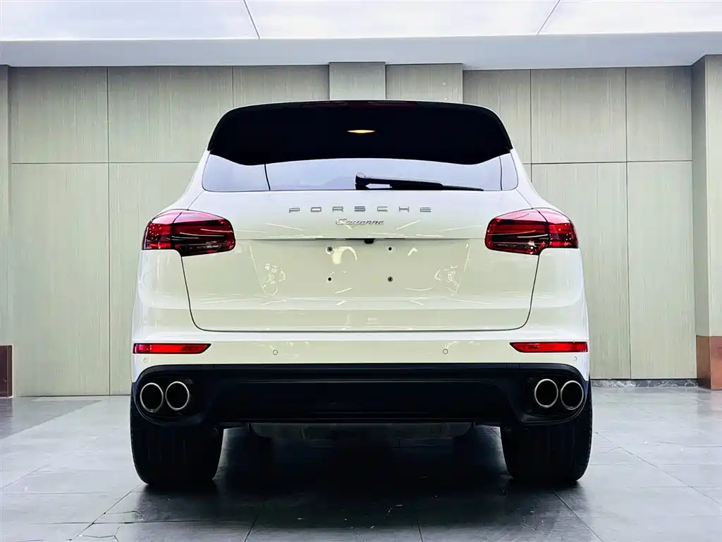 Porsche Cayenne 2017 — фото 5