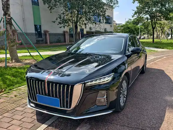 Hongqi H5 2022