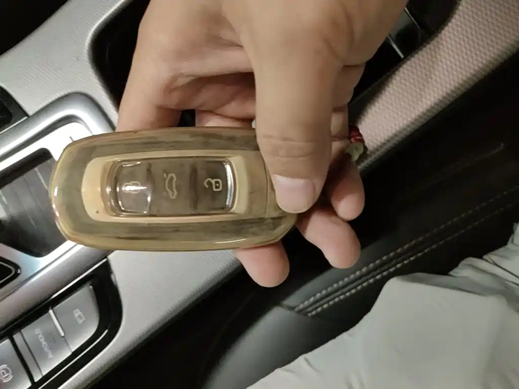 Geely Emgrand GS 2018 — фото 9