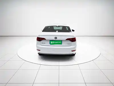 Volkswagen Sagitar 2020