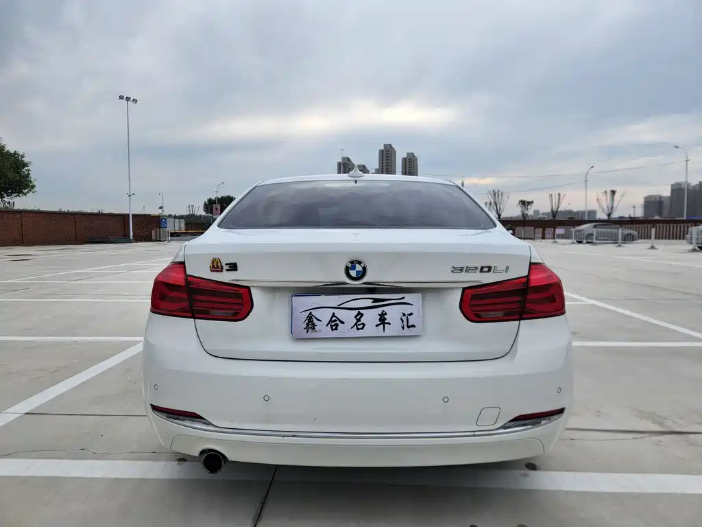 BMW 3 Series 2016