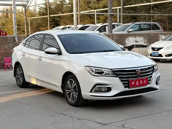 Roewe i5 2019